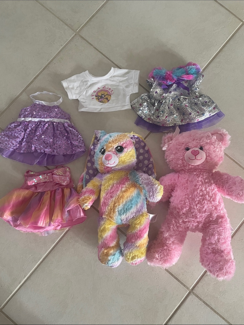 Build A Bear Rabbit, Bear & 4 outfits